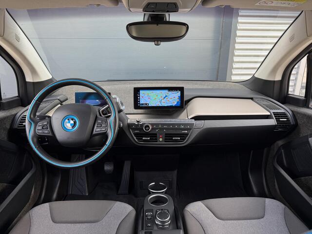 BMW i3 Executive Edition 120Ah 42 kWh ?SOH 92,2% ?Full LED ?Navigatie Full Map ?Warmtepomp ?Camera ?Apple Carplay & Android Auto ?Adaptive Cruise ?Verkeersbordherkenning ?Stoelverwarming ?Lichtmetalen velgen 20"