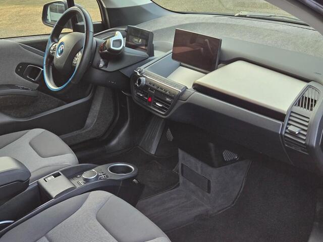 BMW i3 S 120AH 42KWH I NAVI PROFF I WARMTEPOMP I CLIMATE