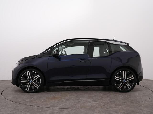 BMW i3 EXECUTIVE EDITION 120AH 42 KWH | Navi Prof | Adaptive Cruise | 20 inch | Stoelverwarming