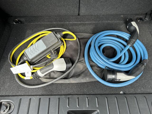 BMW i3 Basis 94Ah 33 kWh Airco/ECC Navi/Camera Warmtepomp