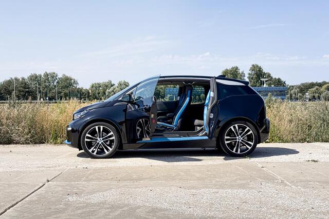 BMW i3 S Executive Edition 120Ah 42 kWh | Stoelverwarming | Achteruitrijcamera |