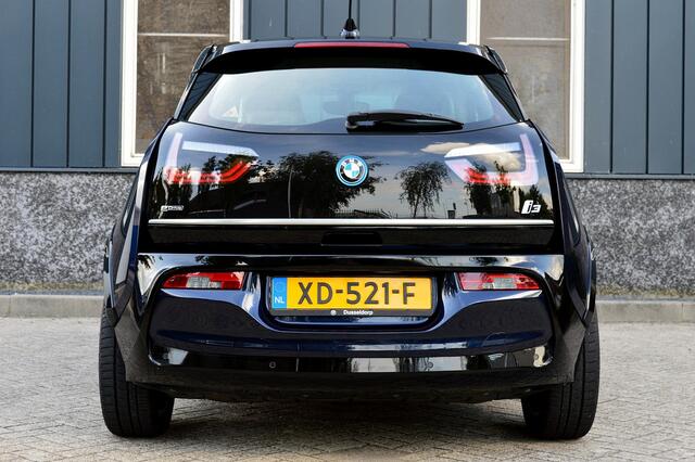 BMW i3 Basis 120Ah 42 kWh Rijklaarprijs-Garantie Warmtepomp Navigatie Led Airco
