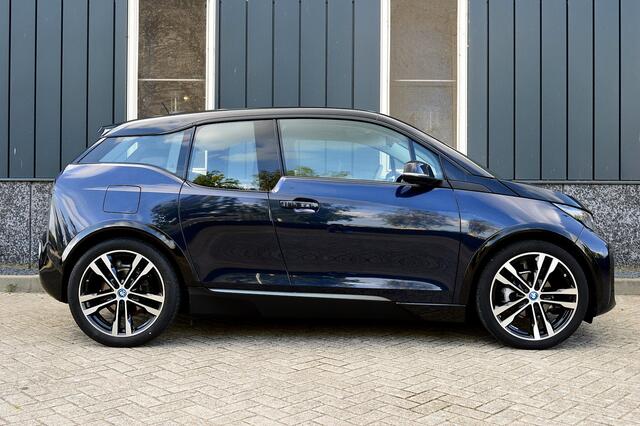 BMW i3 Basis 120Ah 42 kWh Rijklaarprijs-Garantie Warmtepomp Navigatie Led Airco