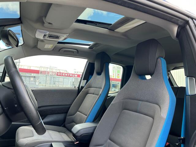 BMW i3 S 184pk Executive 120Ah 42 kWh/Sunroof/W-pomp/Camera/3-fase/20"