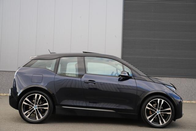 BMW i3 S 184pk Executive 120Ah 42 kWh/Sunroof/W-pomp/Camera/3-fase/20"