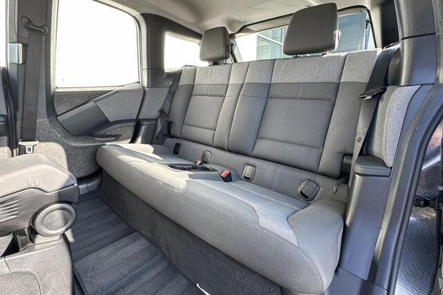 BMW i3 120Ah 42 kWh | Selections Business Edition | Achteruitrijcamera