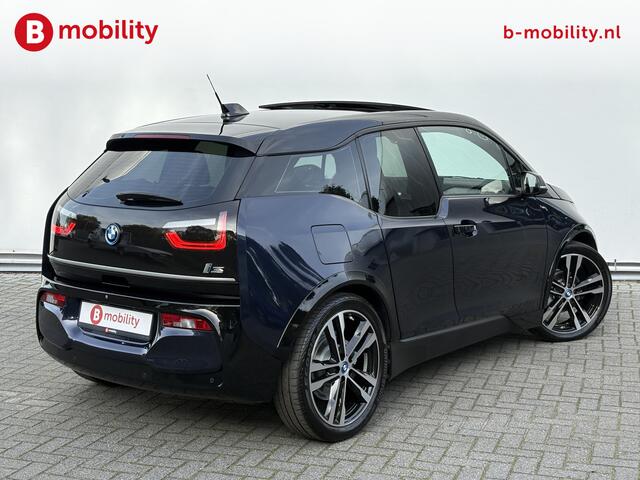 BMW i3 S iPerformance 94Ah Snelladen Panoramadak Achteruitrijcamera | DAB Audio | Warmtepomp | Leer | 20'' LM Velgen
