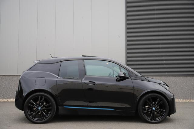 BMW i3 Blackline 120Ah 42 kWh/Sunroof/Carplay/20"/ W-pomp/3-fase