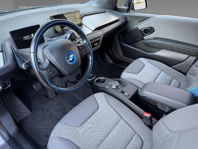 BMW i3 Sportpakket | Dark Shadow Edition | Comfort pack advanced | Extra getint glas achter | Elektrisch glazen schuif-/kanteldak