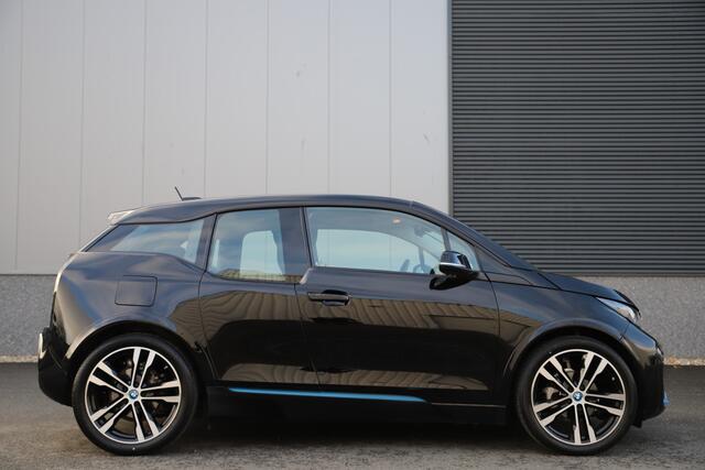 BMW i3 S Executive 184pk /120Ah 42 kWh/Adaptive/W-pomp/Camera/20"/3-fase