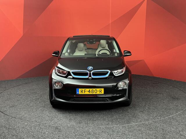 BMW i3 Basis 94Ah 33 kWh | Leer | Navigatie | Panorama dak | APK 19-11-2026 |