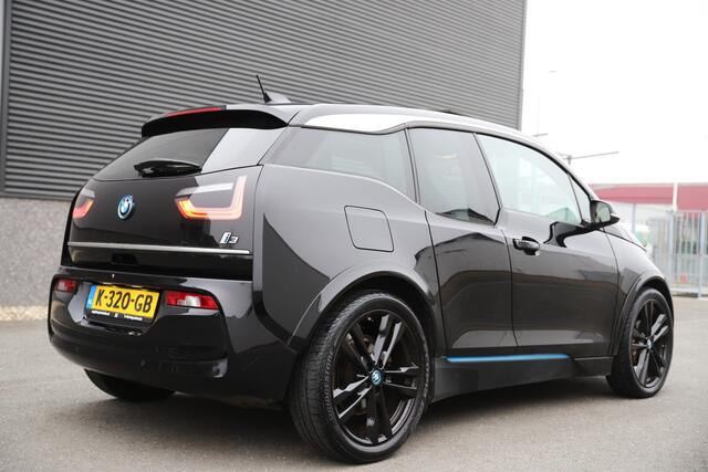 BMW i3 Executive 120Ah 42 kWh"For The Oceans"/Schuifdak/Carplay/W-pomp/3-Fase/20"Jet-black