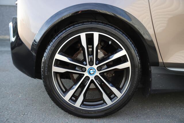 BMW i3 Executive 120Ah 42 kWh/*Lodge*+Sportpakket/Navi Pro/W-Pomp/3-fase/20"