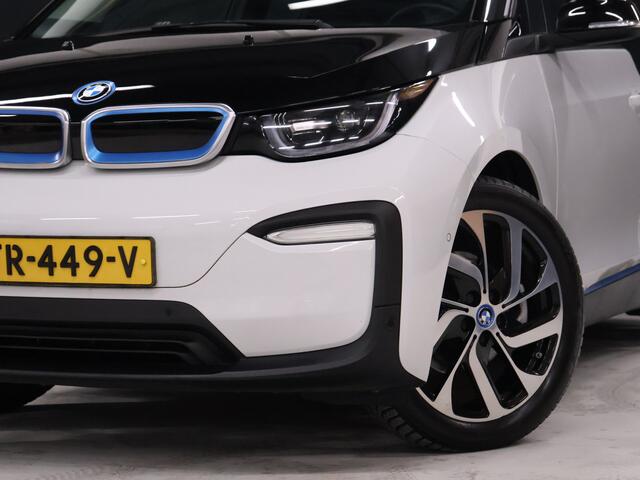 BMW i3 Basis iPerformance 94Ah 33 kWh [ADAPTIVE CRUISE CONTROL, BLUETOOTH TELEFOON, ACHTERUITRIJCAMERA, PDC V+A, BMW LED, STOELVERWARMING, AUTOMATISCHE AIRCO, NIEUWSTAAT]