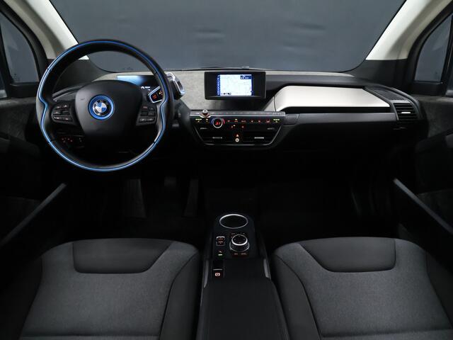 BMW i3 Basis iPerformance 94Ah 33 kWh [ADAPTIVE CRUISE CONTROL, BLUETOOTH TELEFOON, ACHTERUITRIJCAMERA, PDC V+A, BMW LED, STOELVERWARMING, AUTOMATISCHE AIRCO, NIEUWSTAAT]