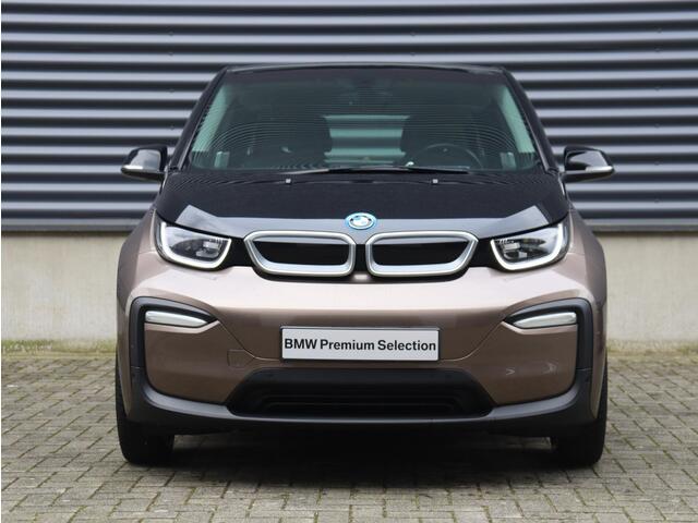 BMW i3 120Ah | Executive Edition | Harman Kardon | Navi Prof. | Camera | Verwarmbare Voorstoelen | Climate Control | 20'' LMV