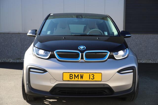 BMW i3 Executive 120Ah 42 kWh Lodge/*Kaschmir Silber*/2xAdaptive/Carplay/W-pomp/3-Fase