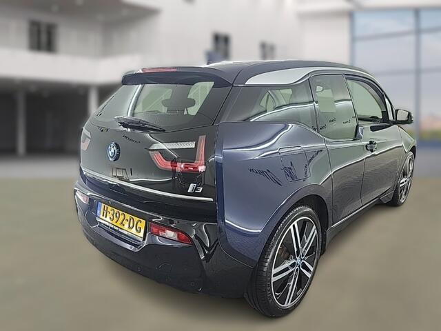 BMW i3 Executive Edition 120Ah 42 kWh | Panoramadak | Stoelverwarming | Adaptive Cruise Control | Navigatie | Keyless | Camera | Parkeersensoren | Warmtepomp | NAP | BTW