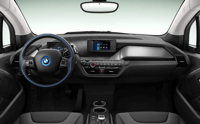 BMW i3 Basis 120Ah | 19'' | Stoelverw. | DAB | Navigatie