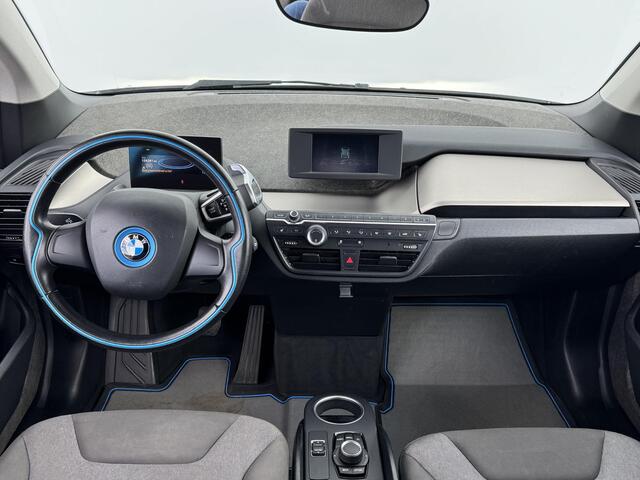 BMW i3 Basis 120Ah 42 kWh PARKEERSENSOREN | STOELVERWARMING
