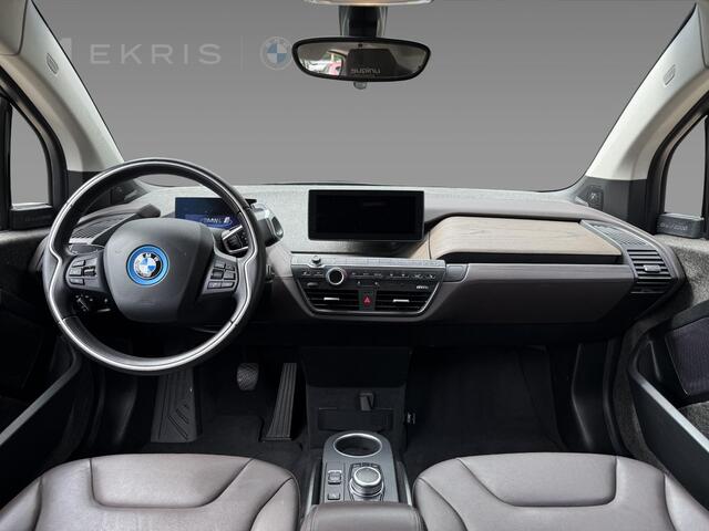 BMW i3 | Unique Forever Edition | Sportpakket | Achteruitrijcamera | Elektrisch verwarmde voorstoelen | Harman-Kardon sound system | 20 inch LM Dubbelspaak
