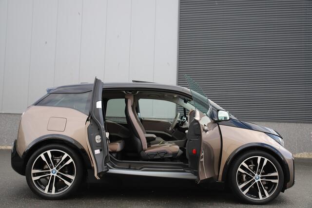 BMW i3 S 184pk 120Ah 42 kWh Lodge/Sunroof/Harman-Kardon/W-pomp