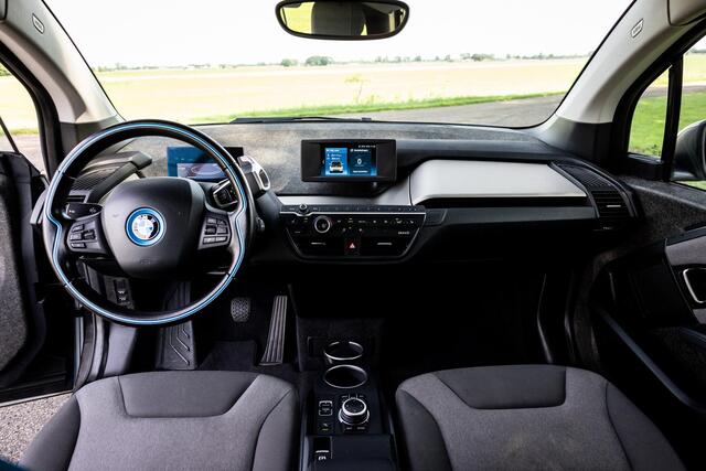 BMW i3 Basis 120Ah 42 kWh Warmtepomp LED 20 inch