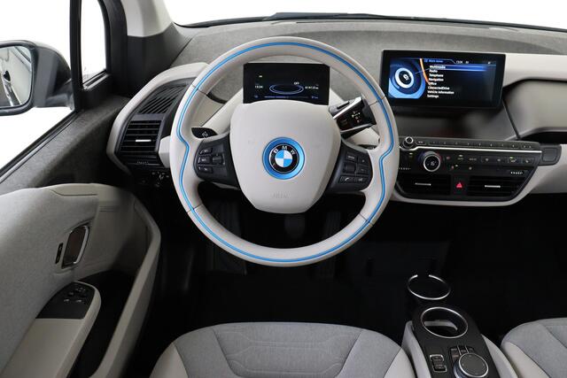 BMW i3 BASIS 94Ah 33 kWh -CAMERA|NAVI|STOELVERW.|WARMTEPOMP|19"