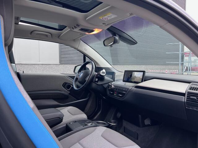BMW i3 Executive 120Ah 42 kWh Sunroof/Adaptive/W.pomp/3-Fase