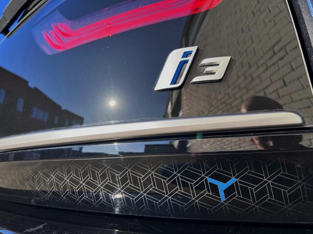BMW i3 Edition Windmill 120Ah/ 42 kWh/ Schuifdak/ All-Season