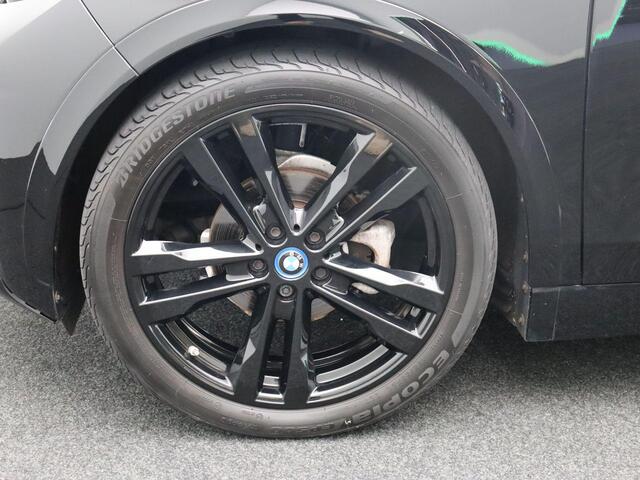 BMW i3 S RoadStyle Edition | Navigatiesysteem Professional | 20''
