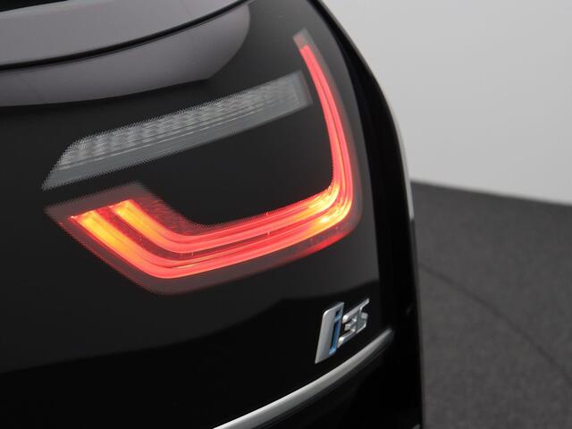 BMW i3 S RoadStyle Edition | Navigatiesysteem Professional | 20''