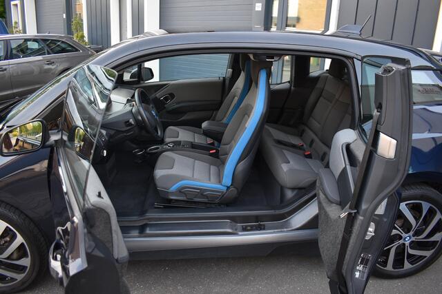 BMW i3 120Ah 42 kWh 2022 26.000km Adaptive/Brake-assist btw-auto 1 jaar garantie