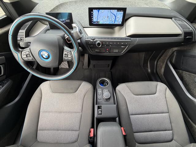 BMW i3 Executive 120Ah 42 kWh | Adaptive CC | LED | Navi | Weinig km | SOH 92% | Accu garantie tot 03.2030 | Interesse, Proefrit? Bel of app met: 06-24282842 / 06-42130156