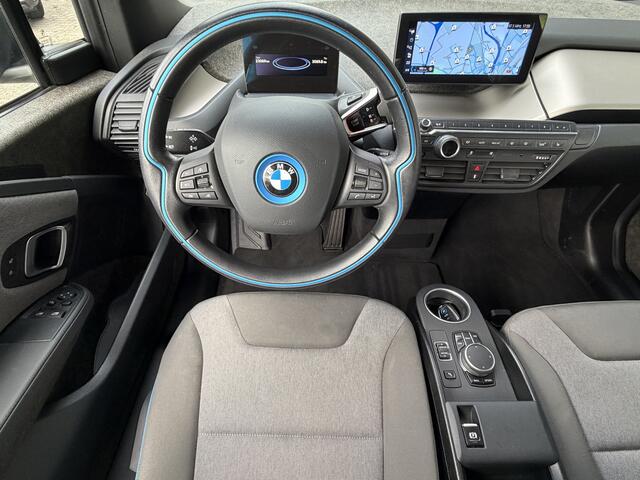BMW i3 Executive 120Ah 42 kWh | Adaptive CC | LED | Navi | Weinig km | SOH 92% | Accu garantie tot 03.2030 | Interesse, Proefrit? Bel of app met: 06-24282842 / 06-42130156
