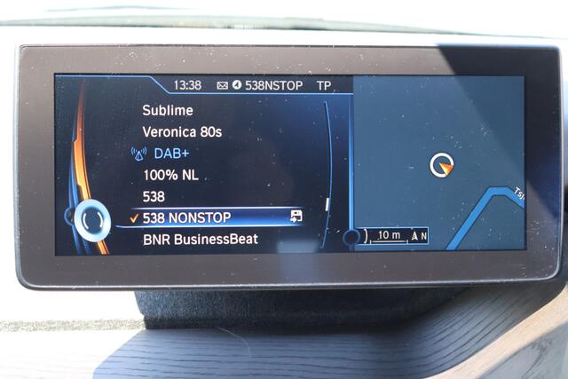 BMW i3 94Ah 33 kWh / Full options / NL-Auto / Soh 86 / B&O / Pano / Leder
