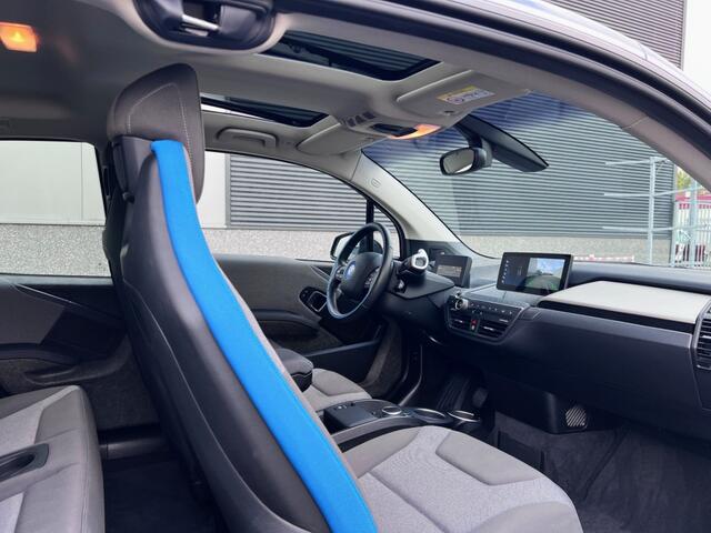 BMW i3 Executive 120Ah 42 kWh/Schuifdak/Adaptive/Carplay/Camera