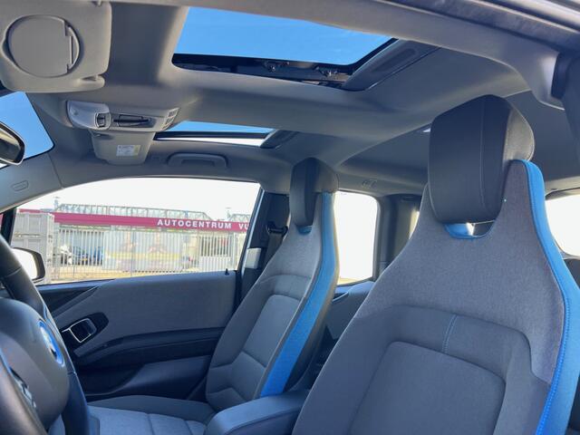 BMW i3 Executive 120Ah 42 kWh/Schuifdak/Adaptive/Carplay/Camera