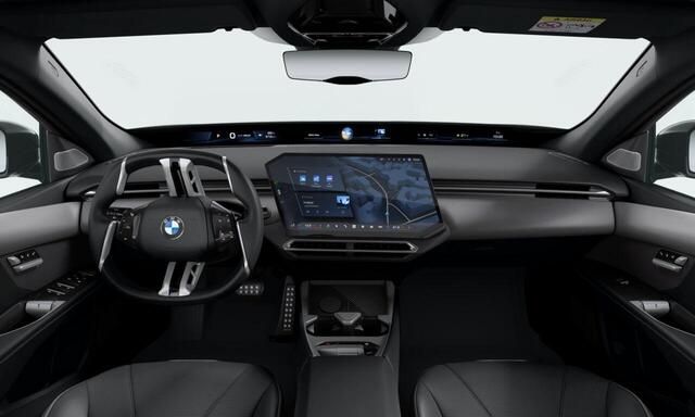 BMW i3 50 xDrive | First Edition | M Sportpakket | Harman Kardon | Panoramadak | Verlichte Iconic Glow Grille | Trekhaak