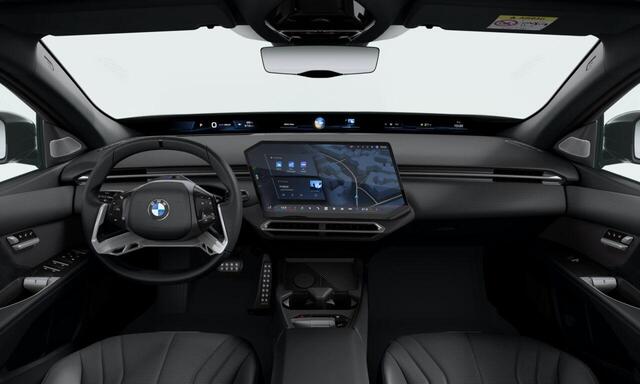 BMW i3 50 xDrive | First Edition | M Sportpakket | Verlichte Iconic Glow Grille | Harman Kardon | Panoramadak | Trekhaak