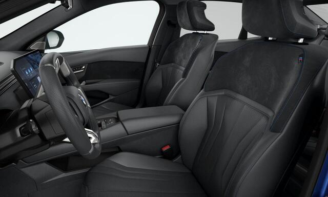 BMW i3 50 xDrive First Edition M Sportpakket | Panoramadak | Driving Assistant Prof | Parking Assistant Plus | Innovation Pack | Digital Pack | Harman Kardon