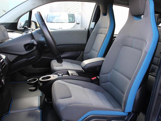 BMW i3 Basis 94Ah 33 kWh | STOELVERWARMING | NAVIGATIE | ACHTERUITRIJCAMERA |