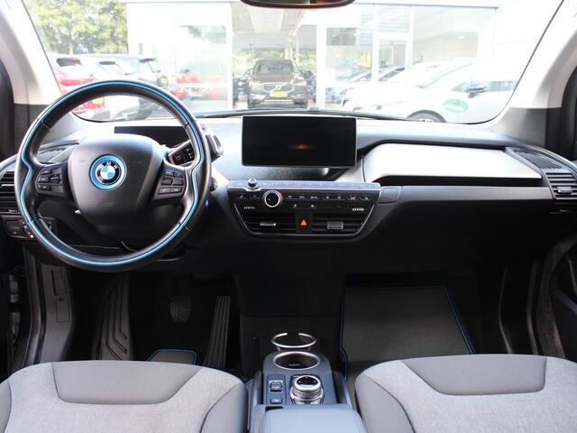 BMW i3 Basis 94Ah 33 kWh | STOELVERWARMING | NAVIGATIE | ACHTERUITRIJCAMERA |