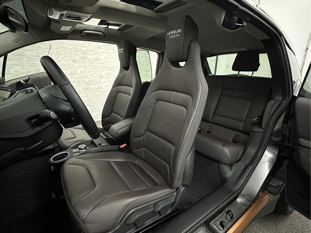 BMW i3 Unique Forever Edition 120Ah Sport-Pakket | Navi-Prof | Warmtepomp | 94% SOH | Snel Laden | Panorama | Camera | LED | Leder | 20'' | Stoelverwarming | BTW |