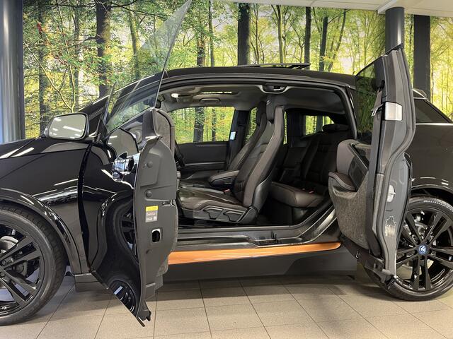 BMW i3 S 120Ah 42 kWh RoadStyle Edition | 96% SOH | Panoramadak | Stoelverwarming | Achteruitrijcamera | Keyless | Airco | Bluetooth |
