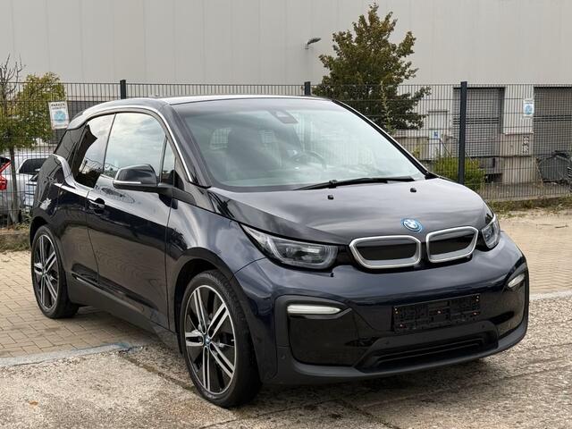 BMW i3 iPerf. 94Ah 33 kWh ** LED, LEDER, TREKH, CAMERA, ACC, NAVI+, 20-inch LMV ** UNFALLFREI - VOL. BMW ONDERH. ** ** INFORMEER OOK NAAR ONZE AANTREKKELIJKE FINANCIAL-LEASE TARIEVEN **