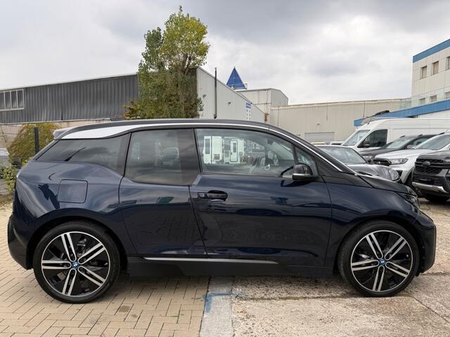 BMW i3 iPerf. 94Ah 33 kWh ** LED, LEDER, TREKH, CAMERA, ACC, NAVI+, 20-inch LMV ** UNFALLFREI - VOL. BMW ONDERH. ** ** INFORMEER OOK NAAR ONZE AANTREKKELIJKE FINANCIAL-LEASE TARIEVEN **