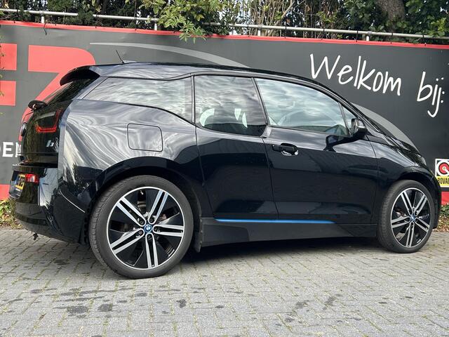 BMW i3 Basis 94Ah 33 kWh - Navigatie - Climate Control - Schuif/kantel Dak - SOH 86%