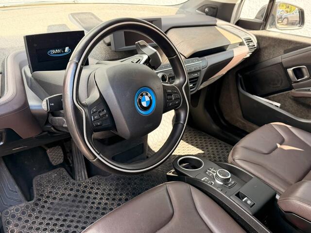 BMW i3 S 120Ah 42 kWh ** LED, LEDER, NAVI, PRIVACY, 20-inch LMV, SPORTPACK ** UNFALLFREI - VOL. BMW ONDERH. ** ** INFORMEER OOK NAAR ONZE AANTREKKELIJKE FINANCIAL-LEASE TARIEVEN **