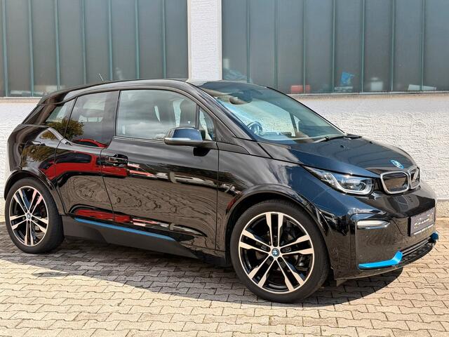 BMW i3 S 120Ah 42 kWh ** LED, LEDER, NAVI, PRIVACY, 20-inch LMV, SPORTPACK ** UNFALLFREI - VOL. BMW ONDERH. ** ** INFORMEER OOK NAAR ONZE AANTREKKELIJKE FINANCIAL-LEASE TARIEVEN **